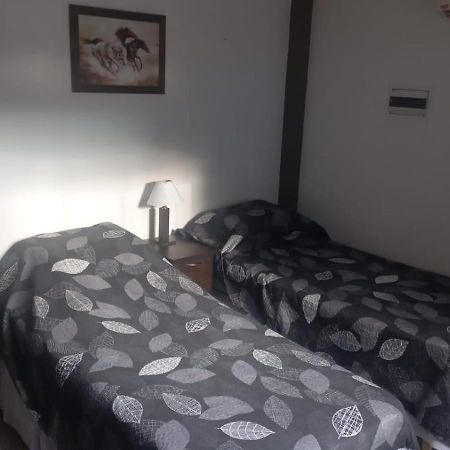 Apartamentos Willy - En Zona Residencial Con Estacionamiento Mendoza Extérieur photo
