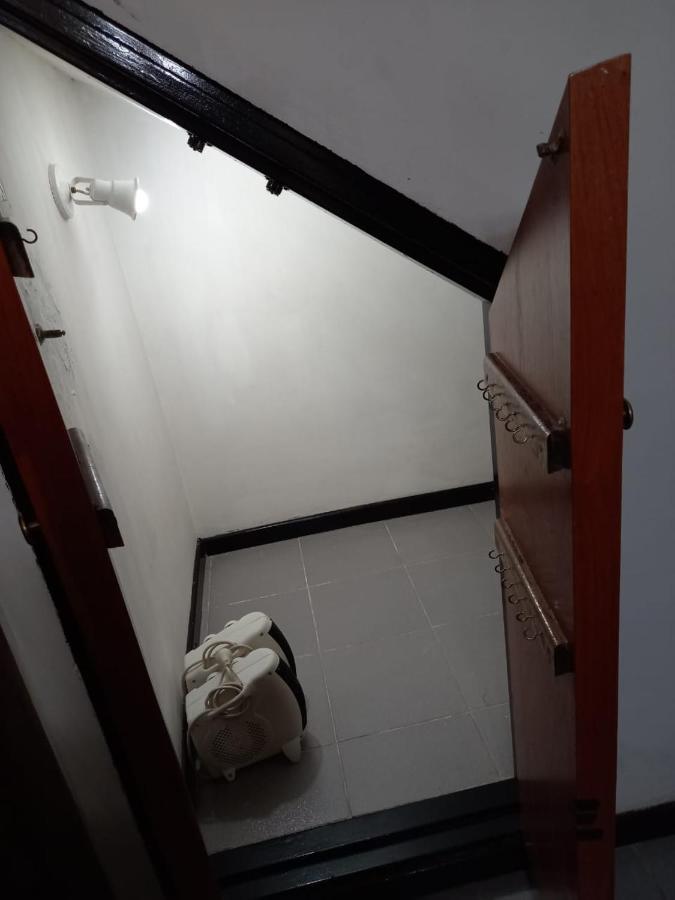 Apartamentos Willy - En Zona Residencial Con Estacionamiento Mendoza Extérieur photo