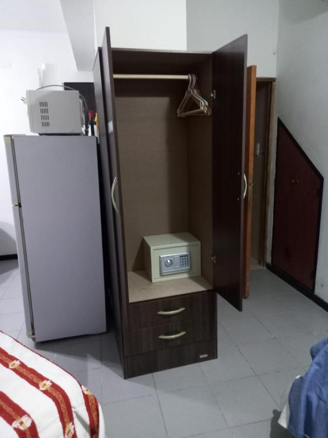 Apartamentos Willy - En Zona Residencial Con Estacionamiento Mendoza Extérieur photo