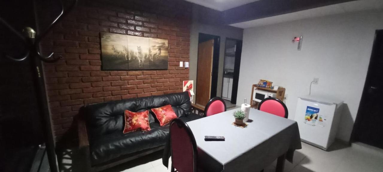 Apartamentos Willy - En Zona Residencial Con Estacionamiento Mendoza Extérieur photo