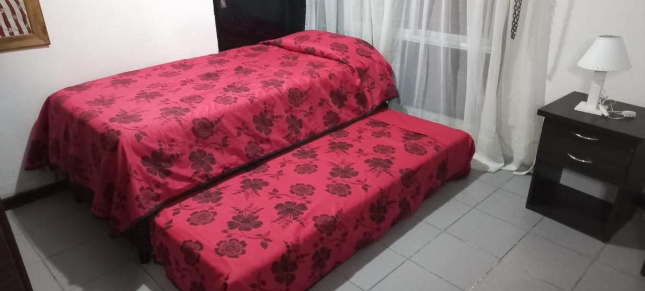 Apartamentos Willy - En Zona Residencial Con Estacionamiento Mendoza Extérieur photo